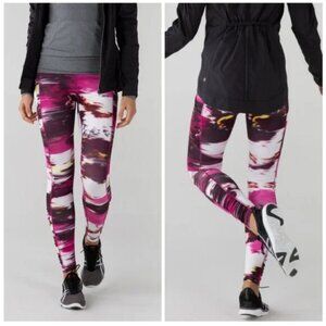 Lululemon Speed Tight IV Luxtreme Pigment Wind Berry Rumble Multi / Black